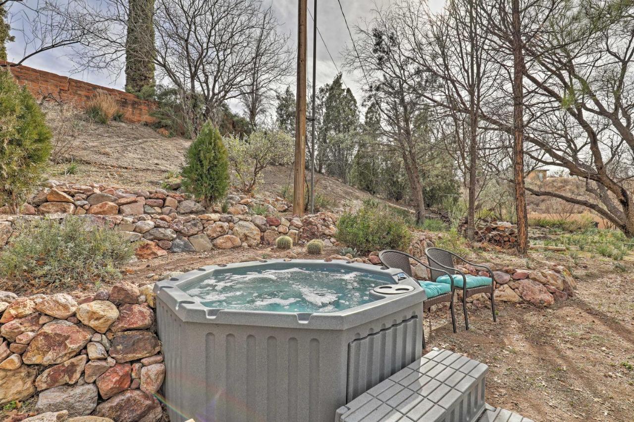Casa Paloma 1 - Artsy Studio With Hot Tub Access! Patagonia Exterior photo